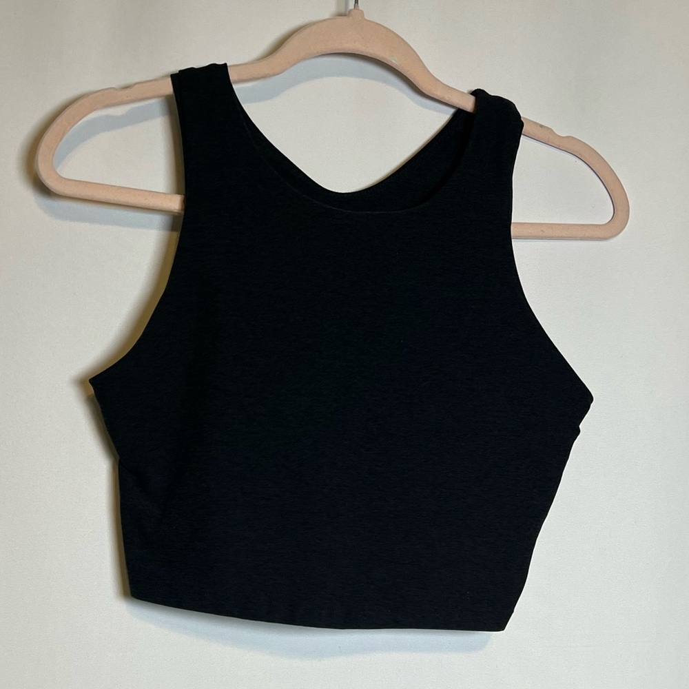 Interval Women’s Black Spacedye Crop Yoga Top with Shelf Bra - size Large